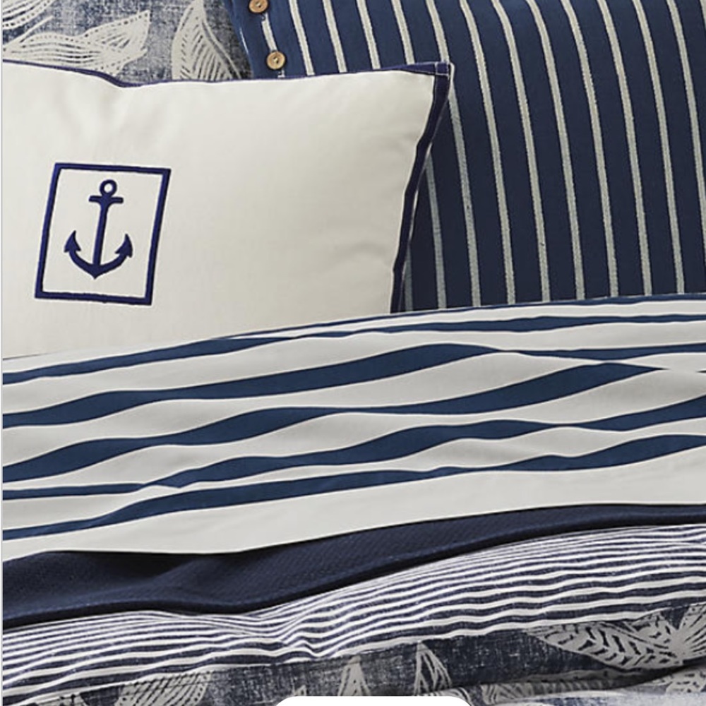 Ralph Lauren Evan king or queen sheet set